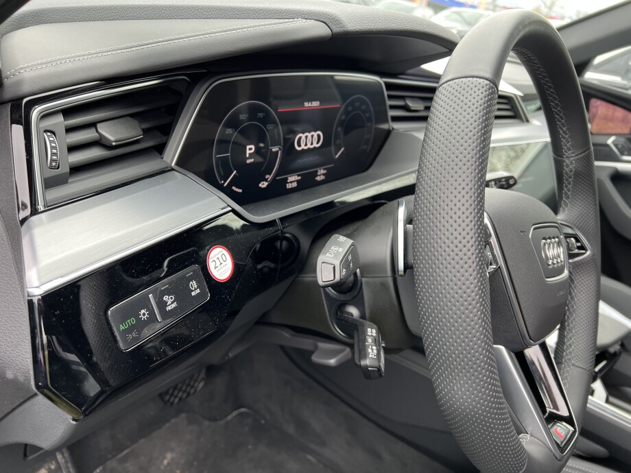 Audi e-Tron S 503PS Quattro Digital Matrix LED B&O З Німеччини (94607)