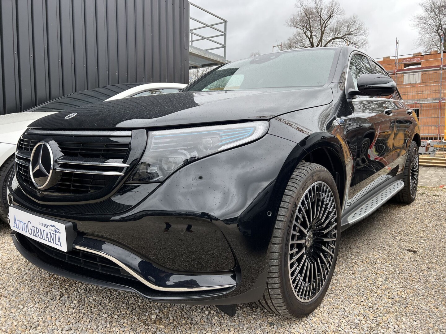 Mercedes-Benz EQC 400 AMG 408PS 4Matic 80kWh  З Німеччини (95556)