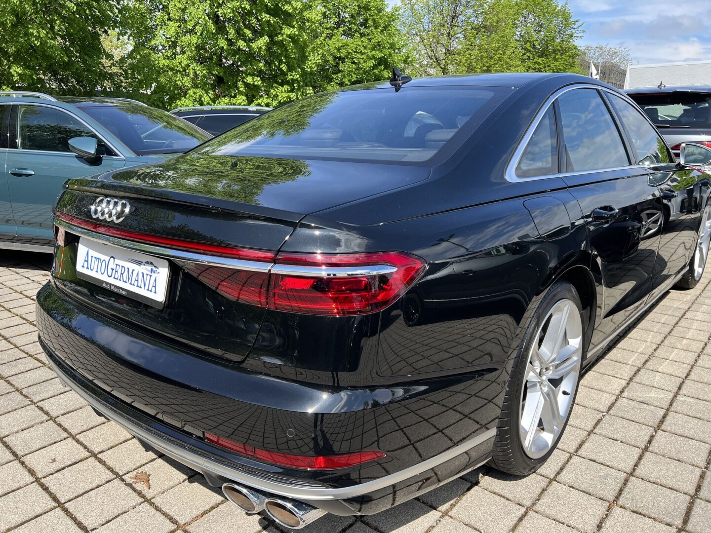 Audi S8 4.0TFSI 571PS Carbon HD-Matrix Exclusive З Німеччини (97064)