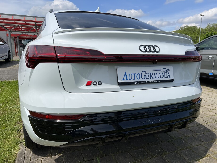 Audi Q8 55 e-tron Sportback 408PS S-Line  З Німеччини (97243)