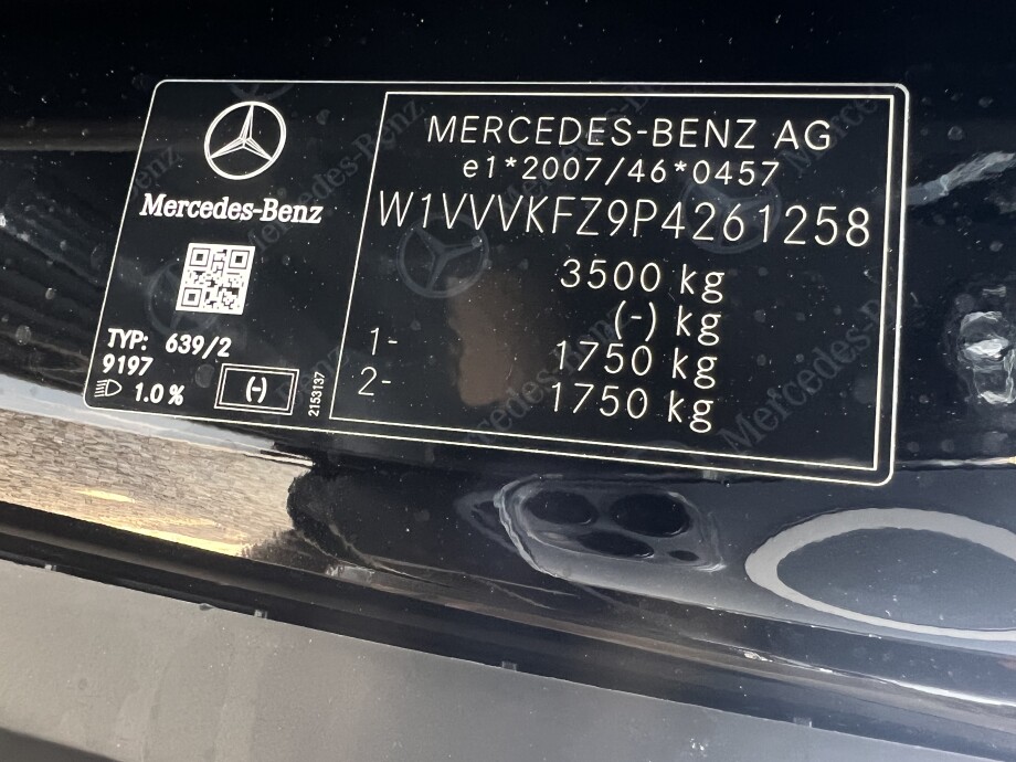 Mercedes-Benz EQV З Німеччини (97371)