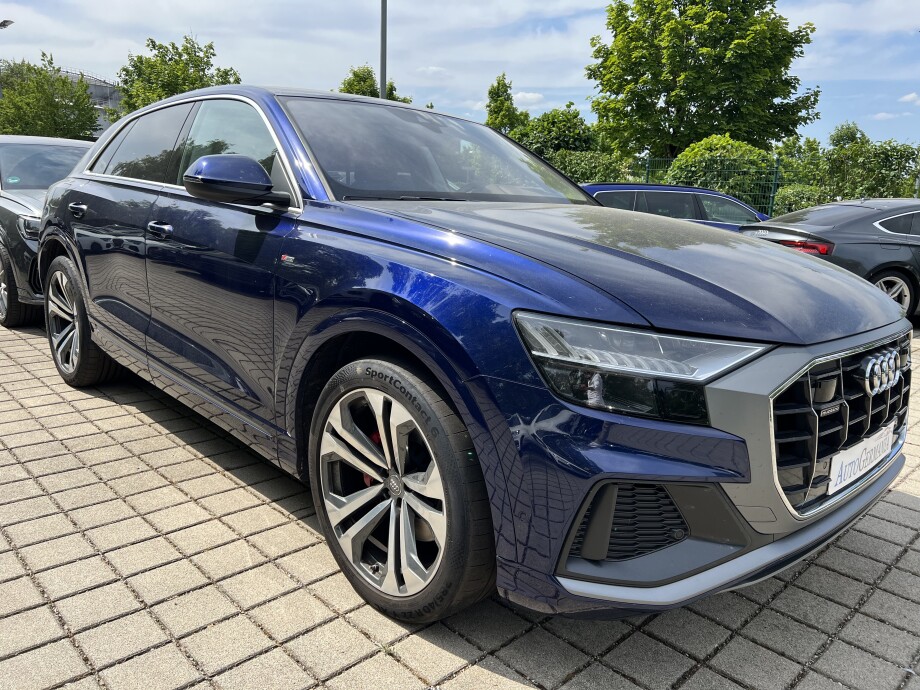 Audi Q8 50TDI 286PS S-Line Matrix Exclusive  З Німеччини (98371)