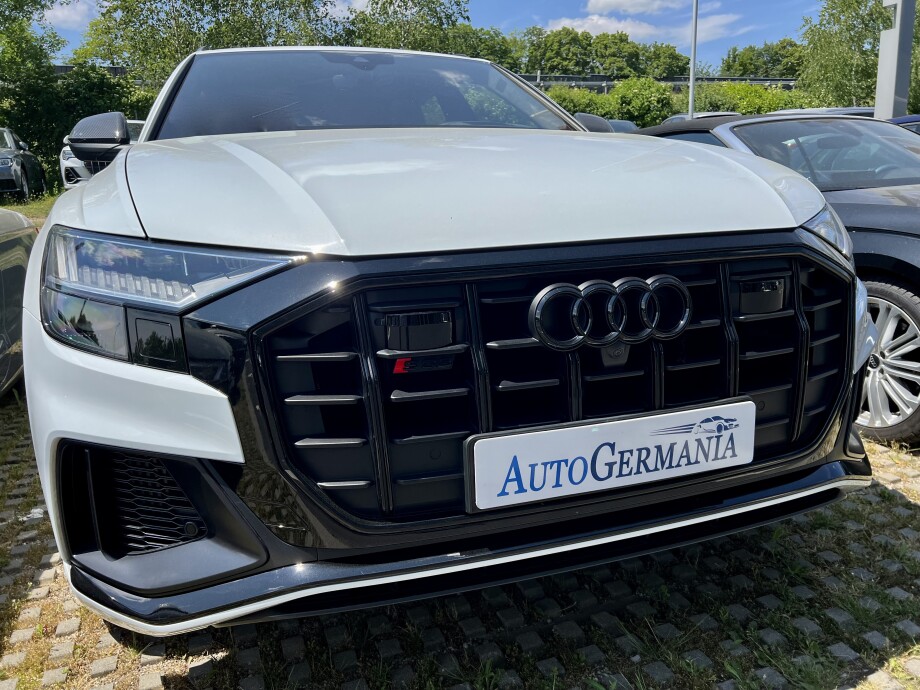 Audi SQ8 4.0TFSI 507PS Black HD-Matrix B&O  З Німеччини (101025)