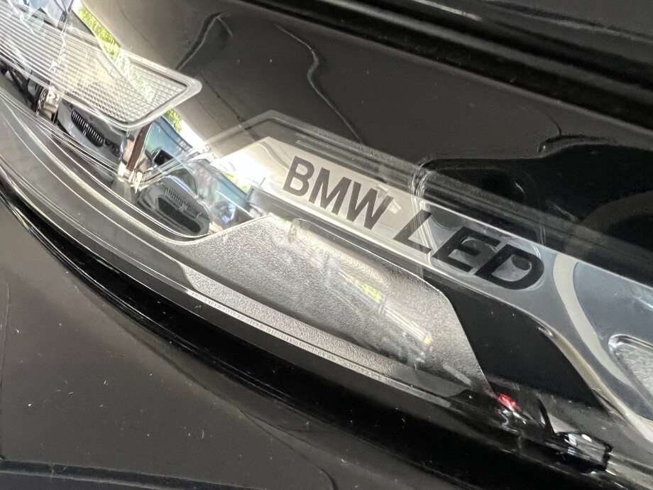 BMW X7 xDrive 40i 381PS M-Sportpaket Shadow Line 6-Seat З Німеччини (101926)