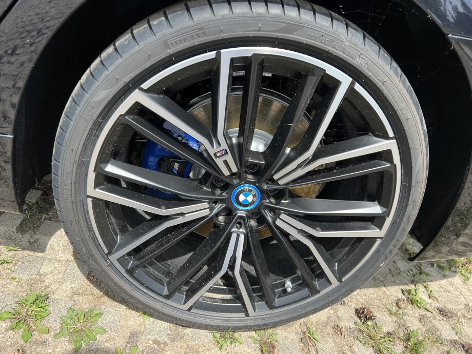 BMW 545e xDrive 394PS M-Sport Black-Paket Individual З Німеччини (102560)