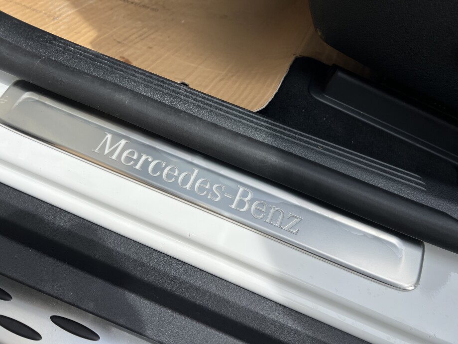 Mercedes-Benz GLC 220d AMG 197PS 4Matic Model: 2024 З Німеччини (104623)