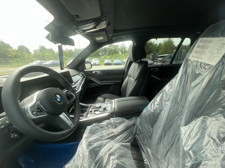 BMW X5 xDrive 30d 298PS M-Paket Black LED З Німеччини (105044)