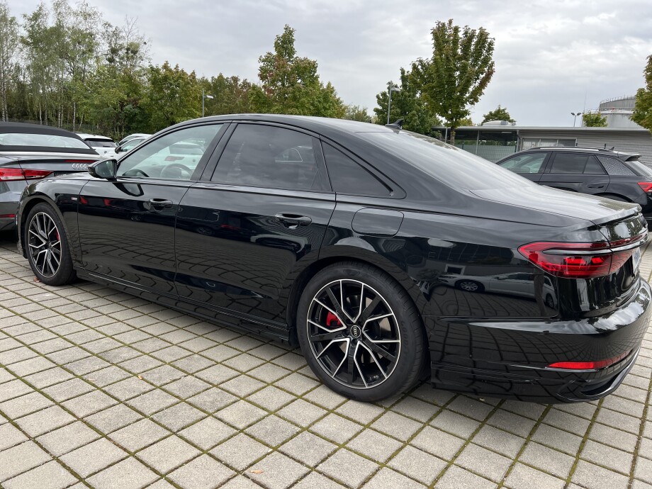 Audi A8 Quattro 60TFSIe 462PS Exclusive Black-Paket  З Німеччини (106852)