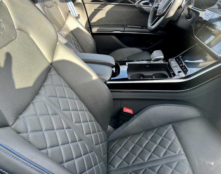 Audi A8 50TDI S-line 286PS Lang HD-Matrix Exclusive Black З Німеччини (111283)