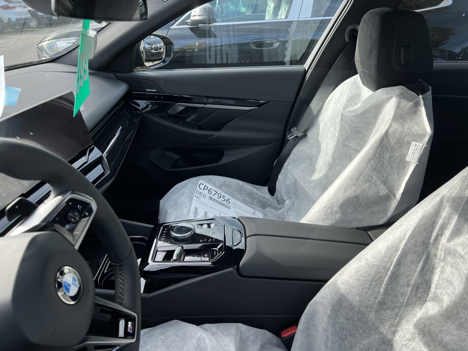 BMW 520d G60 xDrive 197PS M-Sportpaket Pro LED З Німеччини (112036)