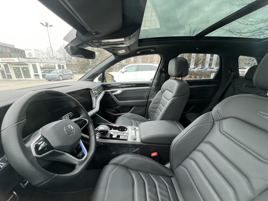 VW Touareg R e-Hybrid 3.0TSI 462PS 4Motion IQ-LED З Німеччини (113123)