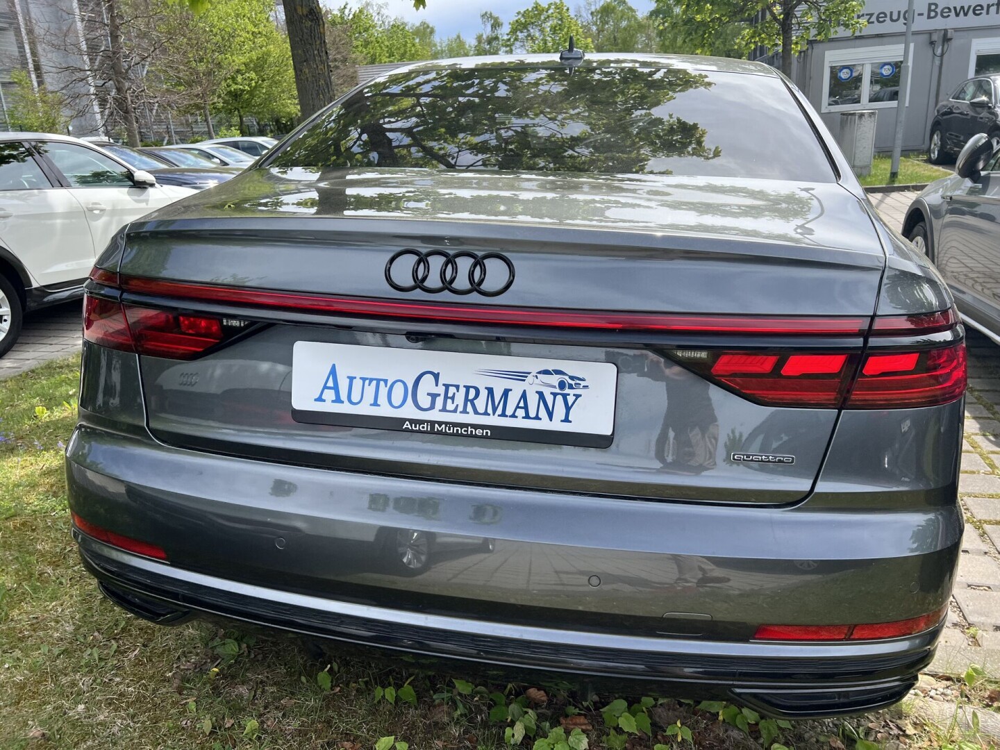 Audi A8 50TDI 286PS HD-Matrix Individual Black З Німеччини (115724)