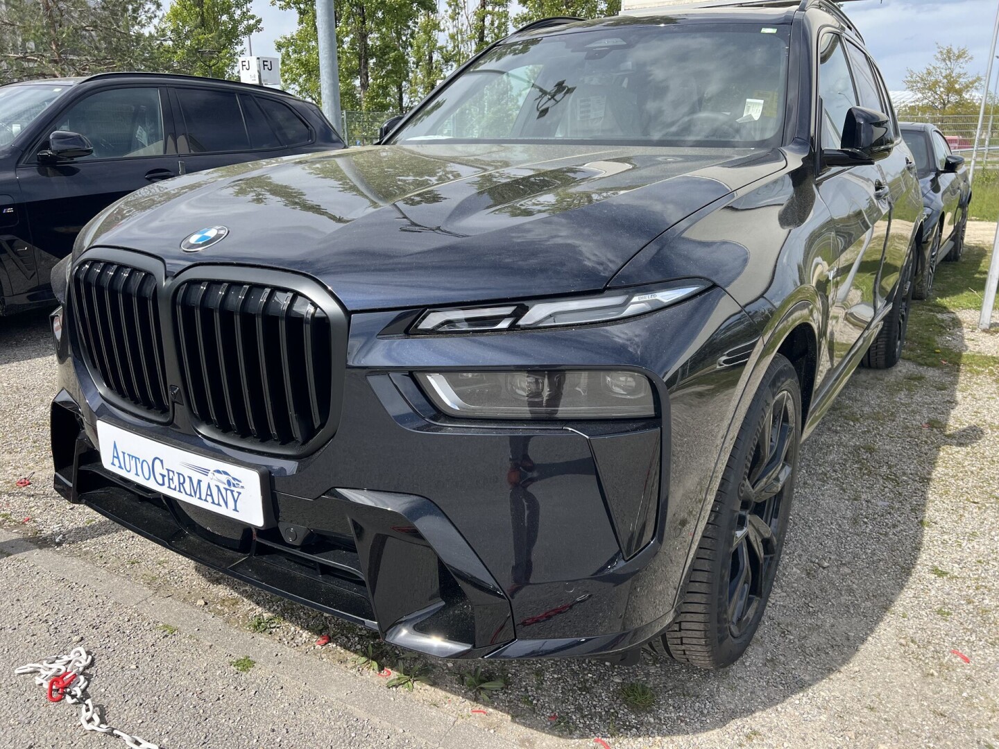 BMW X7 40d 352PS xDrive M-Sportpaket  Individual Black З Німеччини (115764)