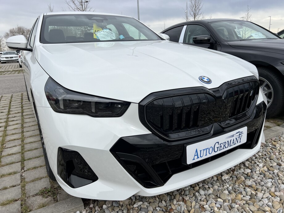 BMW i5 eDrive 40 M-Sport Pro 340PS 81kWh Black-Paket З Німеччини (115888)