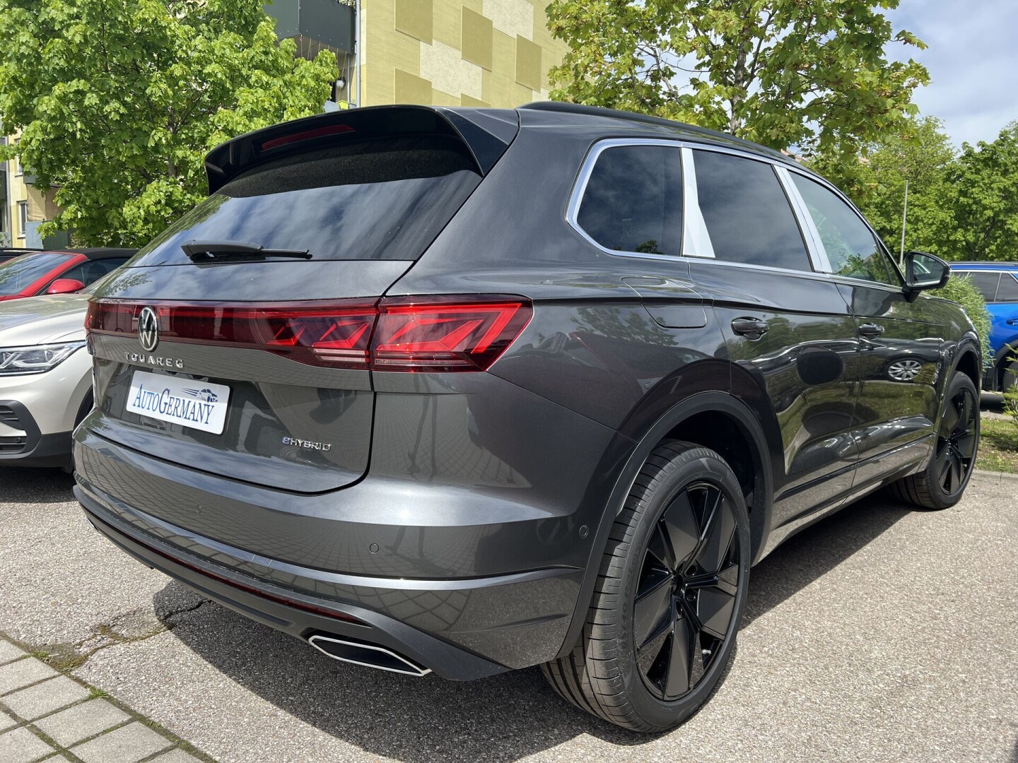 VW Touareg R e-Hybrid 476PS 4Motion Facelift New-Model From Germany (116673)