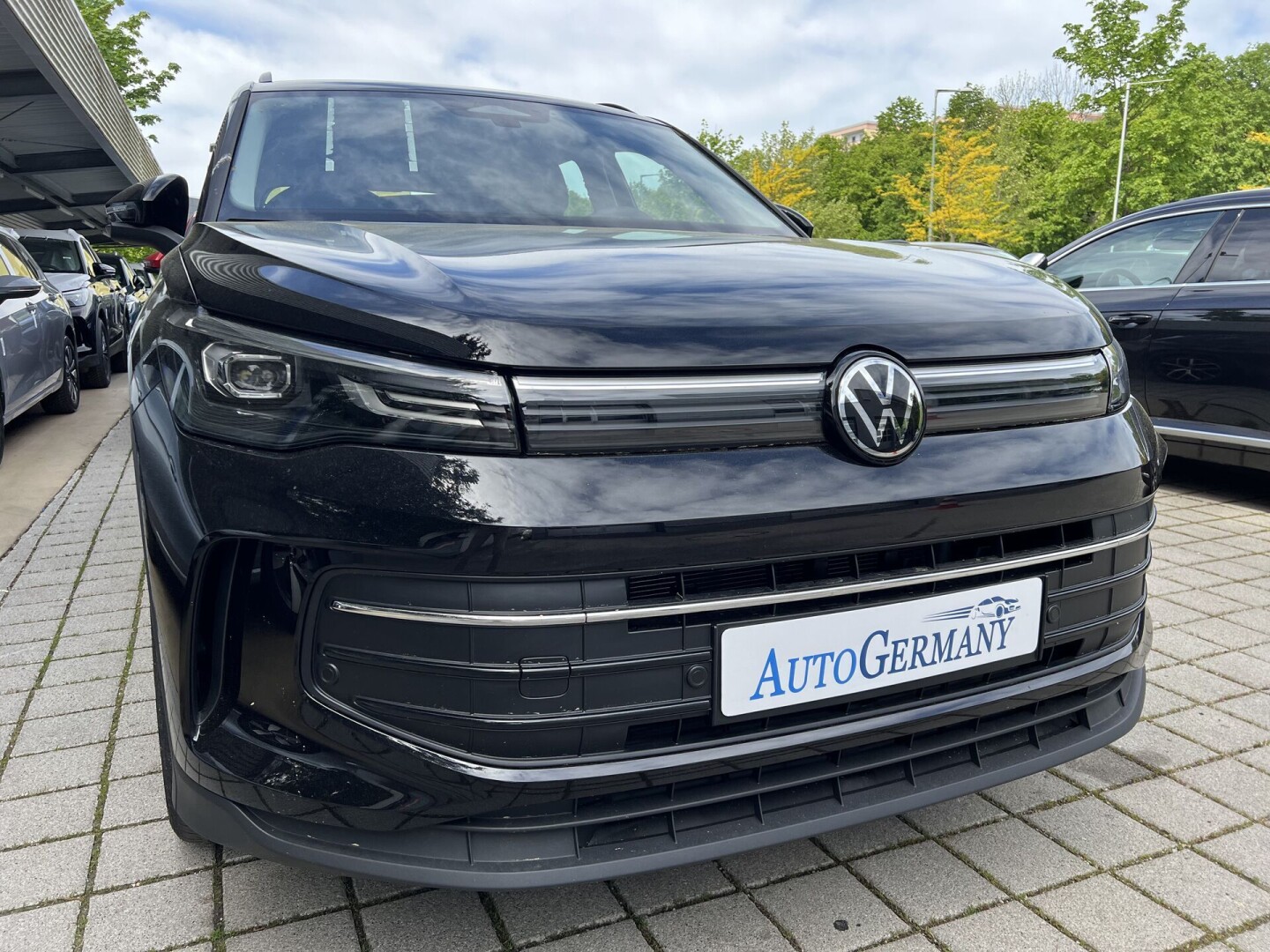 VW Tiguan 1.5 eTSI 150PS Life LED NEU-MODEL Aus Deutschland (117103)