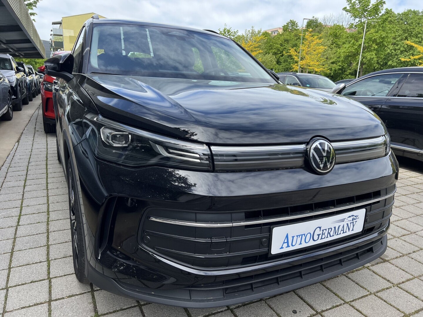 VW Tiguan 1.5 eTSI 150PS Life LED NEU-MODEL Aus Deutschland (117106)