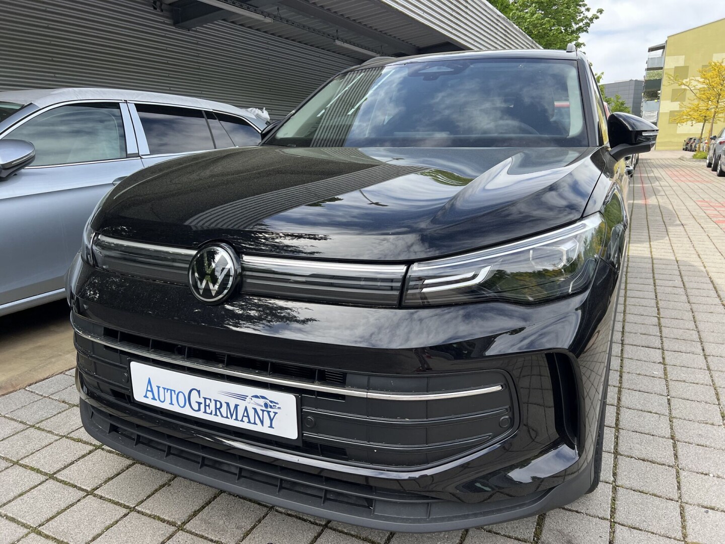 VW Tiguan 1.5 eTSI 150PS Life LED NEU-MODEL Aus Deutschland (117109)