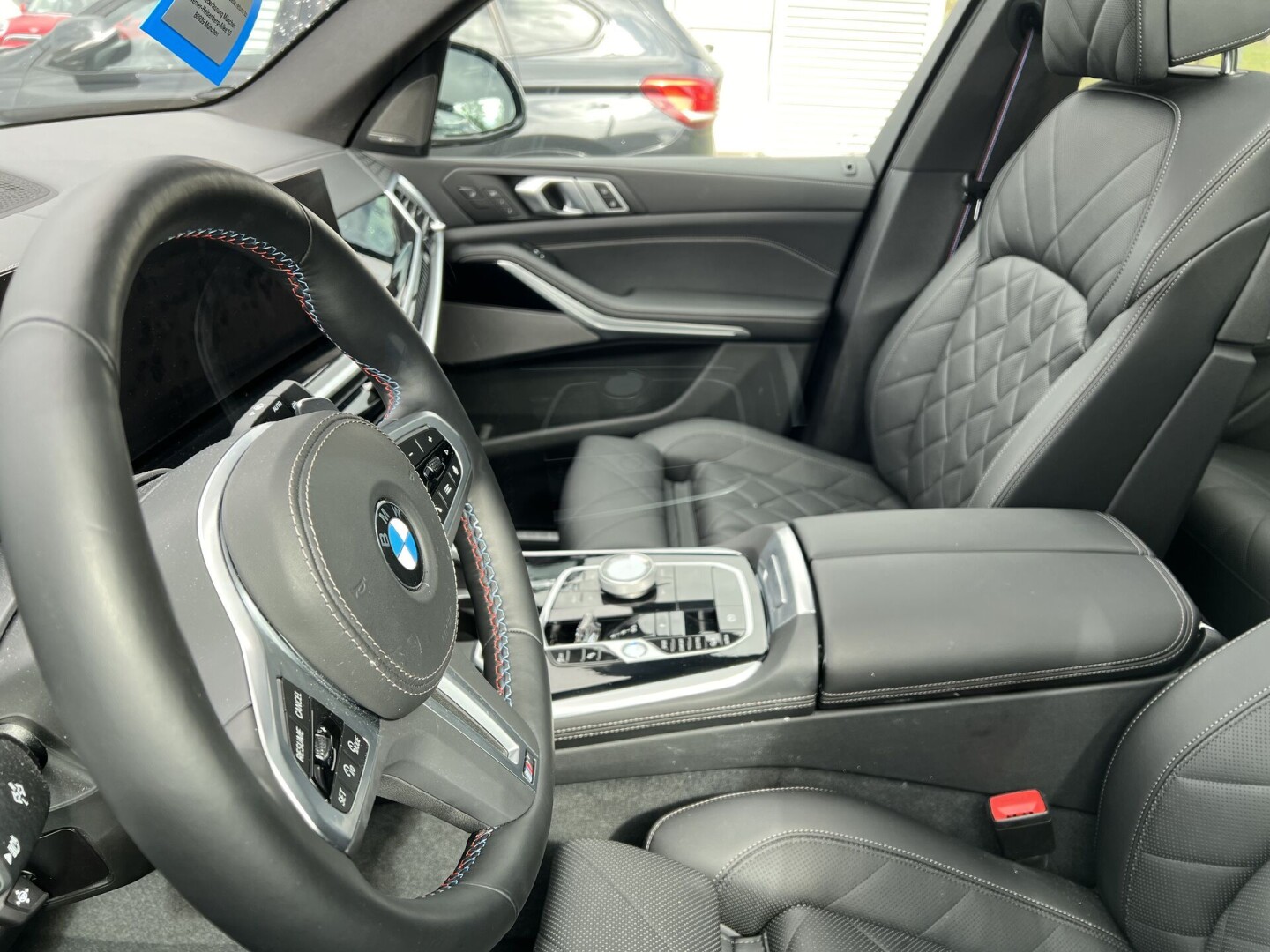 BMW X5 M60i xDrive 530PS Black-MPaket LED Из Германии (117461)