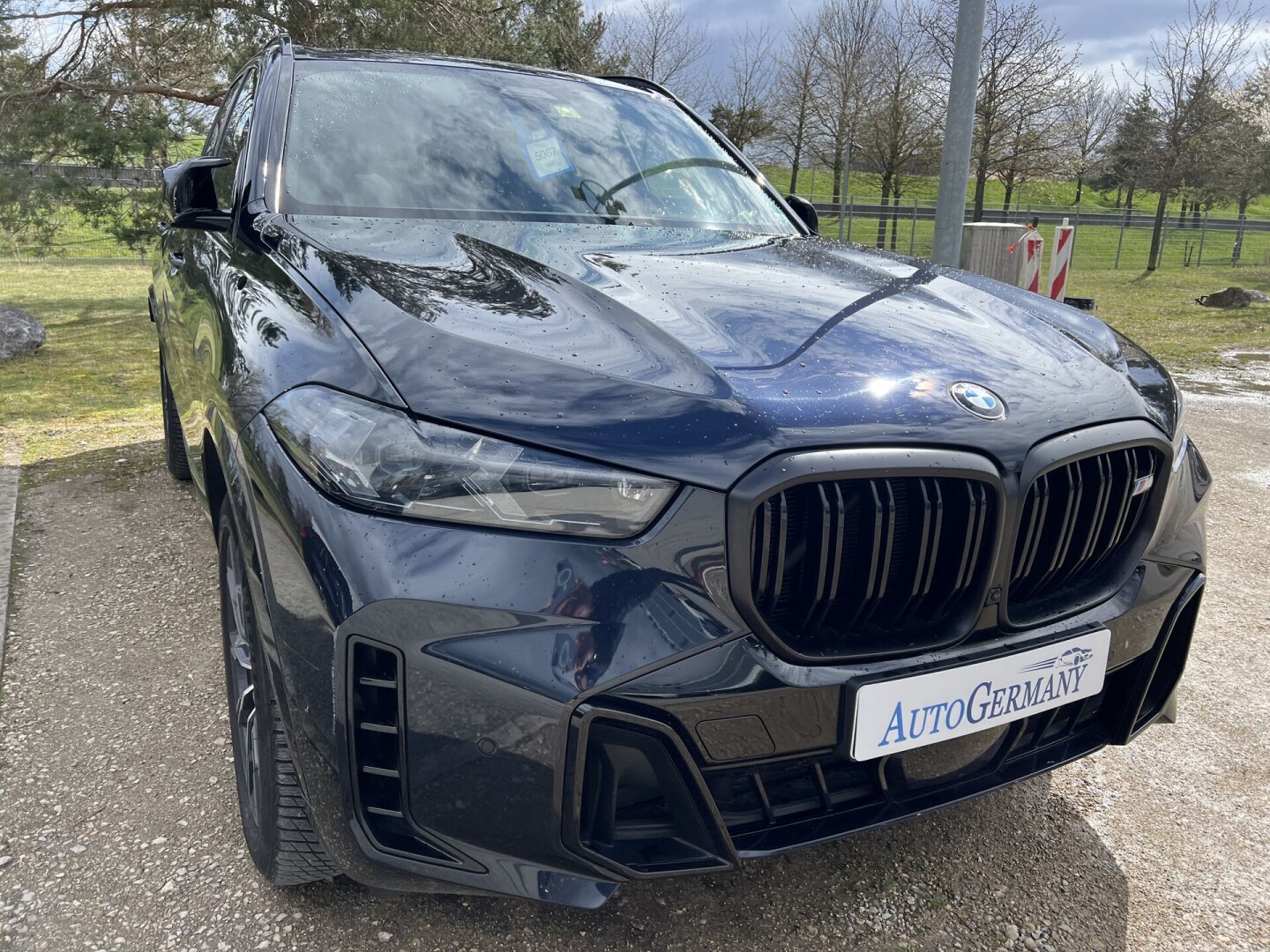 BMW X5 M60i xDrive 530PS Black-MPaket LED Aus Deutschland (117485)