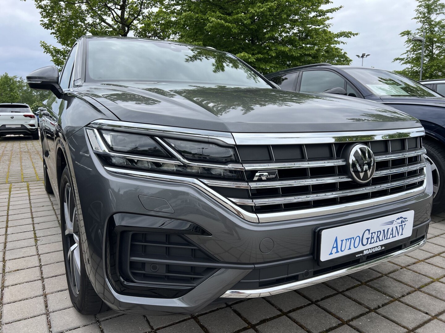 VW Touareg 3.0 TDI 286PS 4Motion R-Line LED Aus Deutschland (117655)