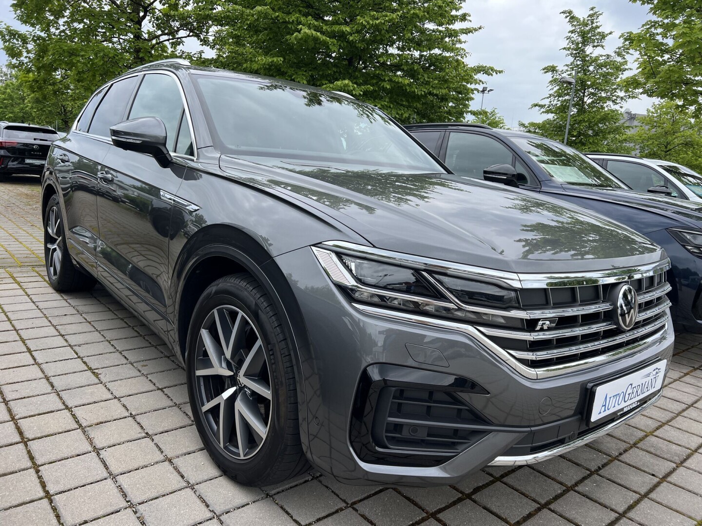 VW Touareg 3.0 TDI 286PS 4Motion R-Line LED Aus Deutschland (117656)