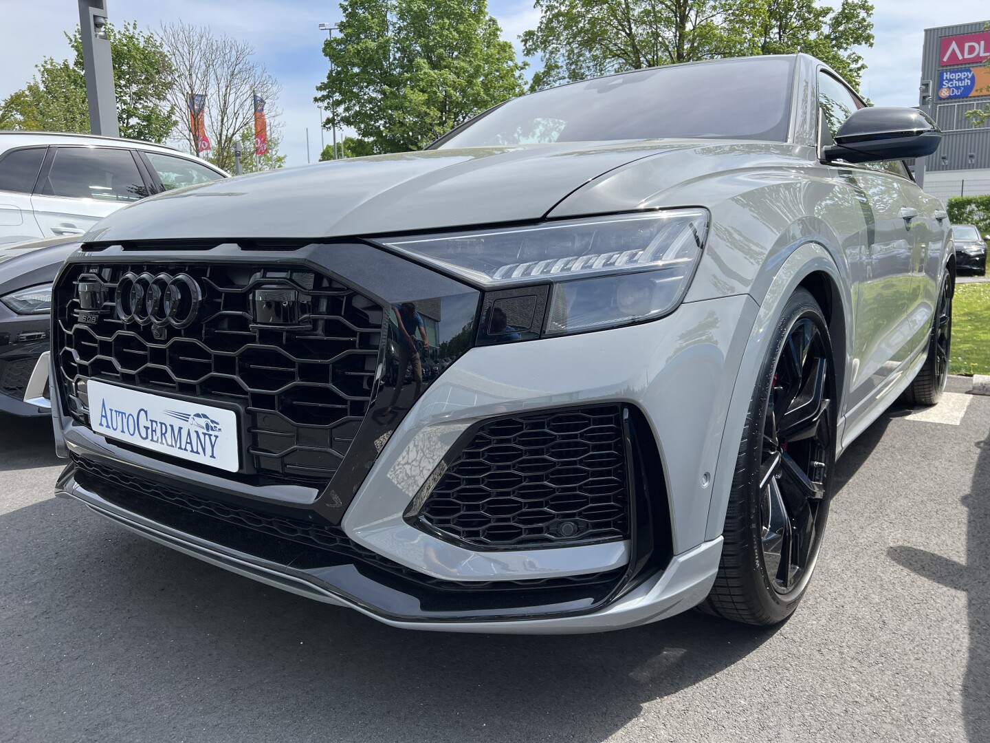 Audi RSQ8 4.0TFSI 600PS Black-Paket Keramik Individual З Німеччини (117876)