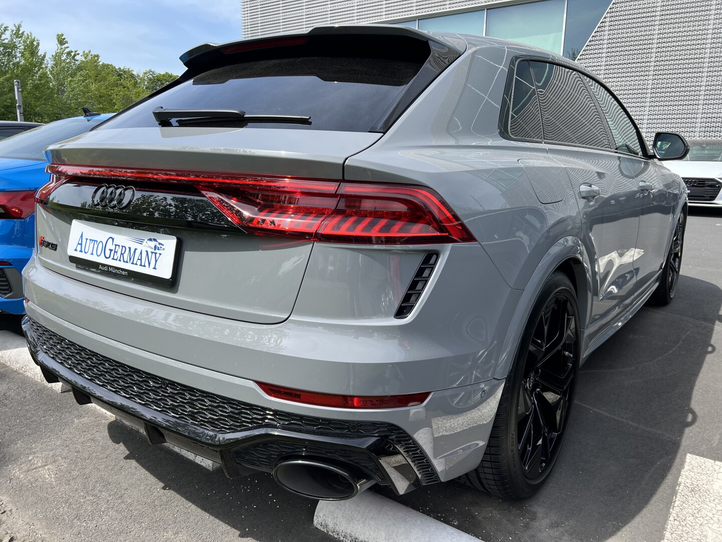 Audi RSQ8 4.0TFSI 600PS Black-Paket Keramik Individual From Germany (117866)