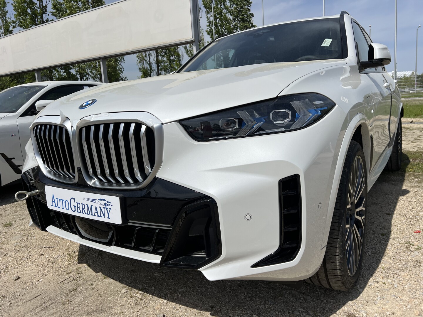 BMW X5 xDrive 50e 489PS (109Km) M-Sportpaket Pro  From Germany (118184)