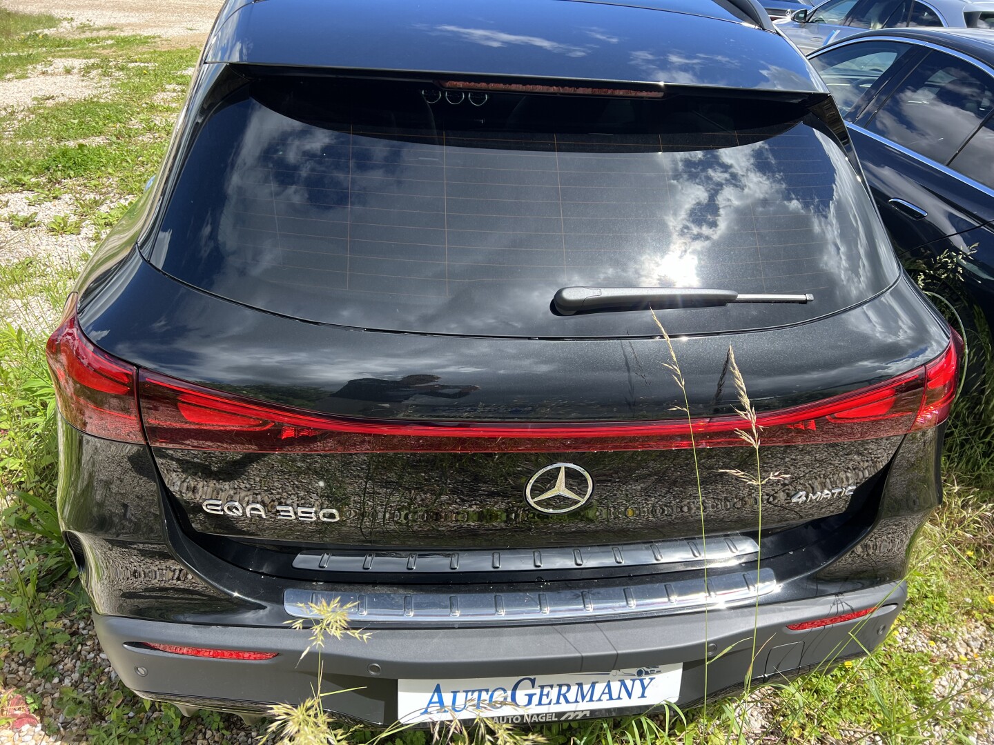 Mercedes-Benz EQA 350 4Matic 292PS AMG Black Из Германии (118265)