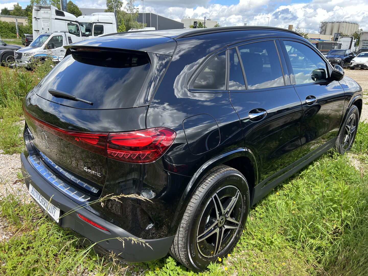 Mercedes-Benz EQA 350 4Matic 292PS AMG Black From Germany (118264)