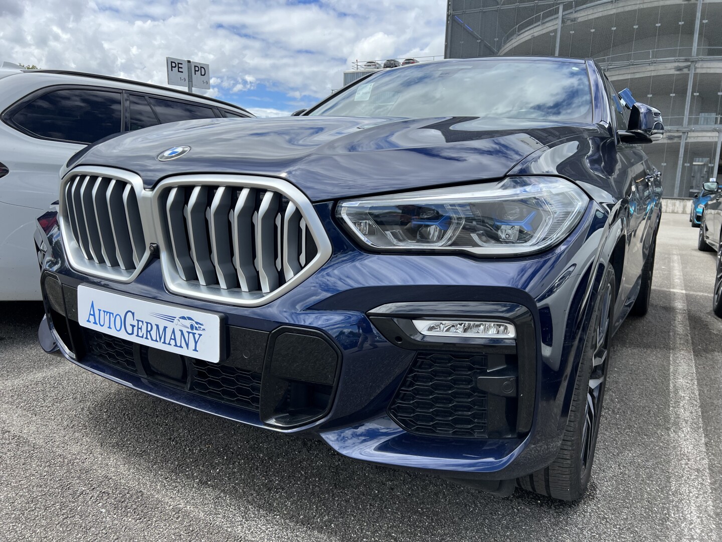 BMW X6 xDrive 40i M-Sportpaket Individual Laser Из Германии (118340)