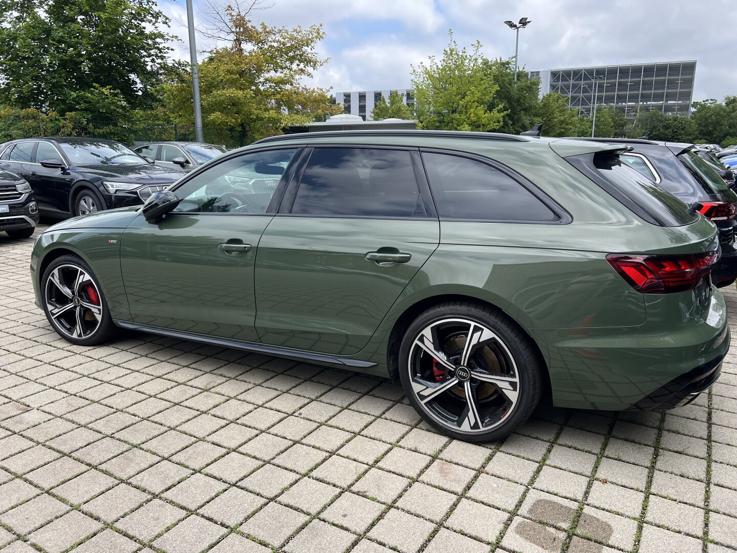 Audi A4 Avant 40TDI 204PS Quattro S-Line Black From Germany (118440)