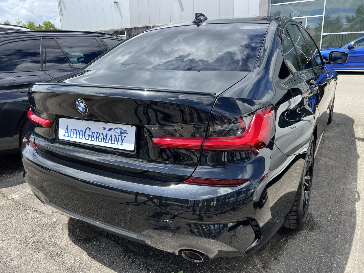 BMW 320d xDrive M-Sport Black Paket LED From Germany (118481)