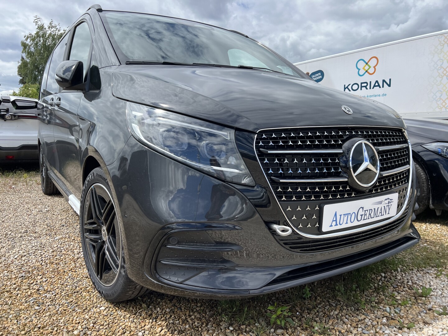 Mercedes-Benz V220d AMG Style Lang Facelift From Germany (118529)