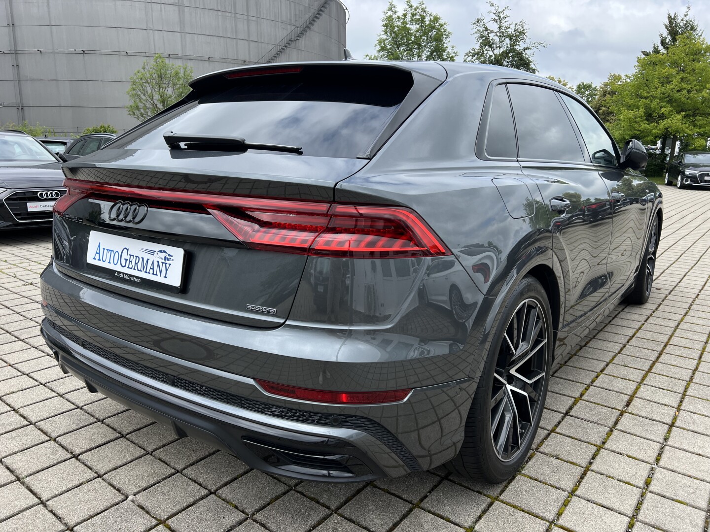 Audi Q8 S-Line 50TDI Individual Black-Paket Matrix Из Германии (118563)