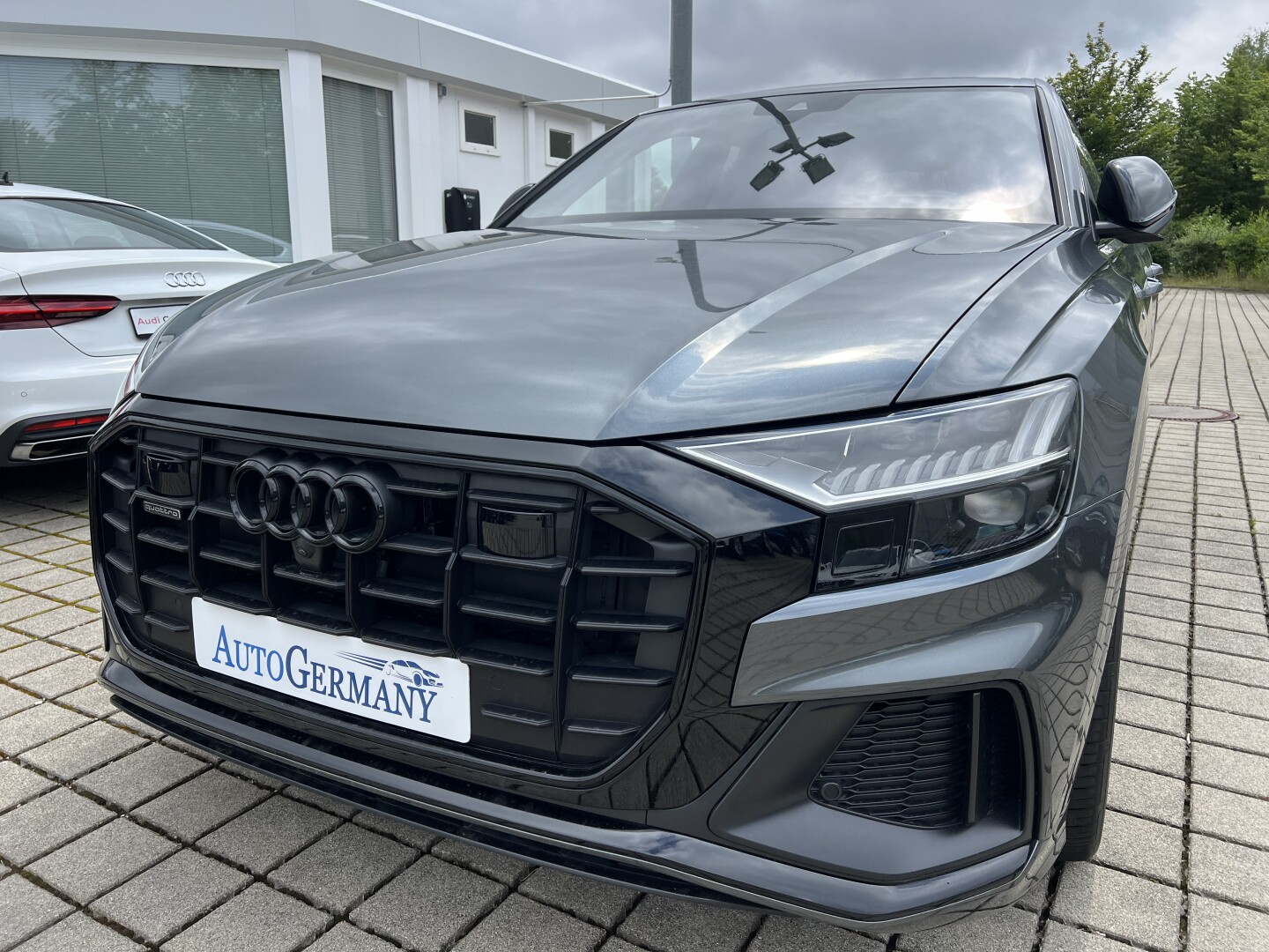 Audi Q8 S-Line 50TDI Individual Black-Paket Matrix From Germany (118584)