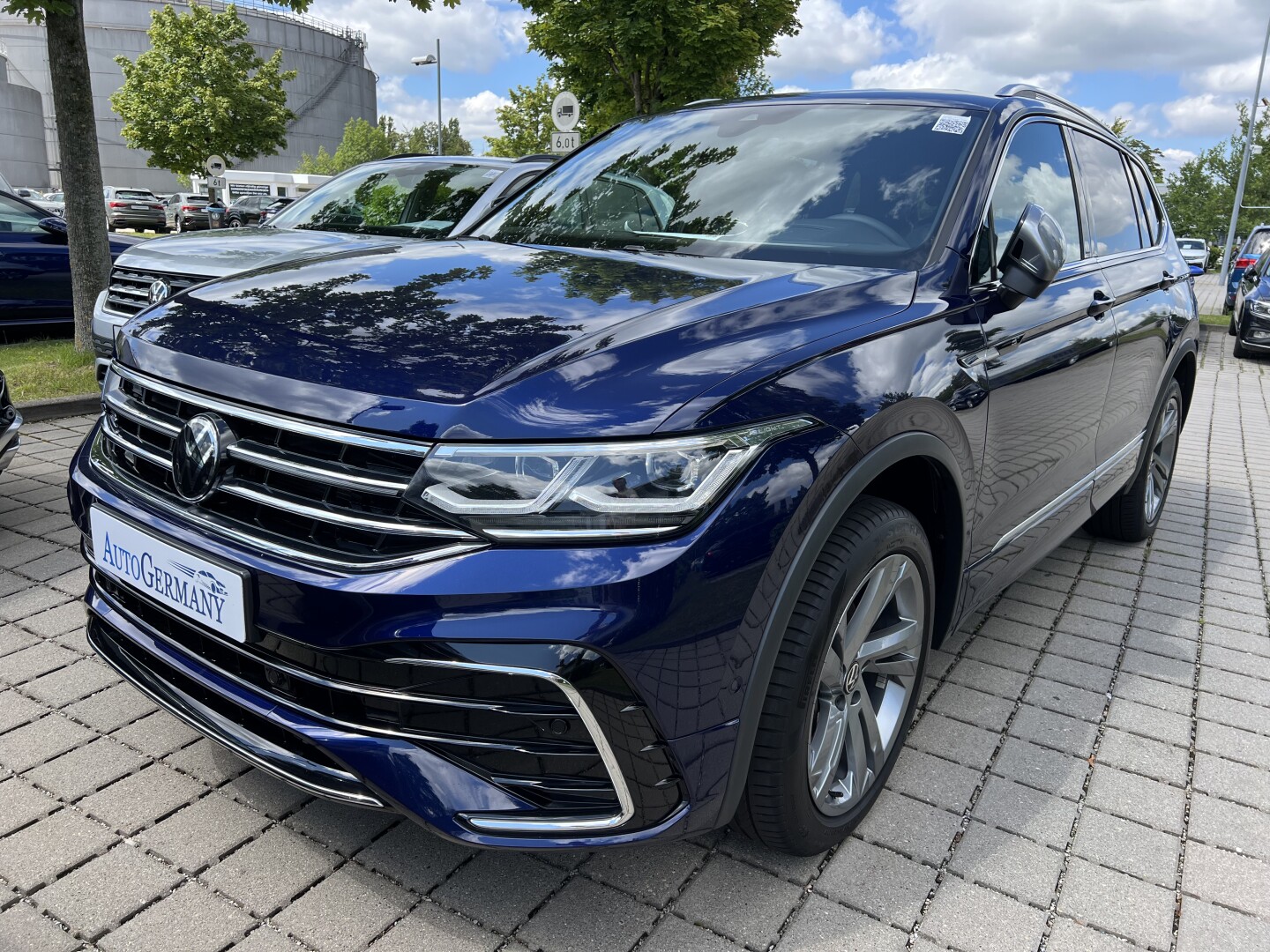 VW Tiguan Allspace 2.0TDI 200PS 4Motion R-Line IQ-Light Из Германии (118618)