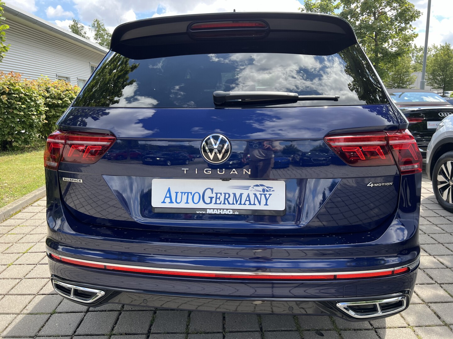 VW Tiguan Allspace 2.0TDI 200PS 4Motion R-Line IQ-Light Из Германии (118629)