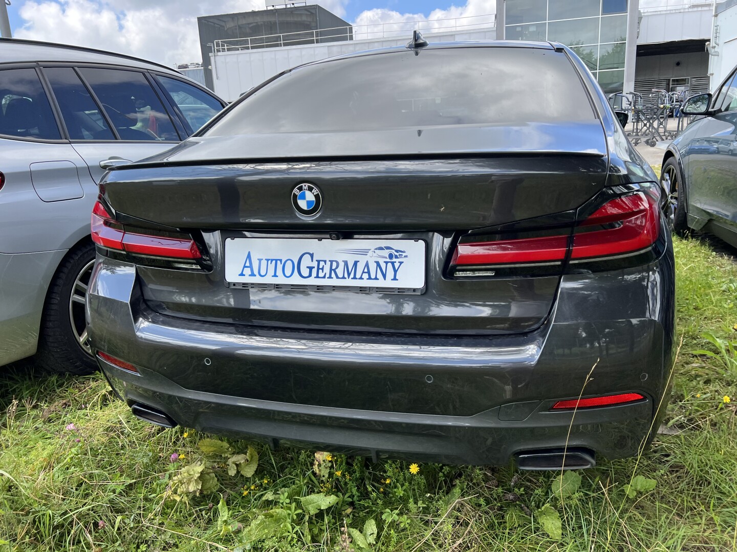 BMW 530d 286PS xDrive M-Sport Paket Laser  From Germany (118720)