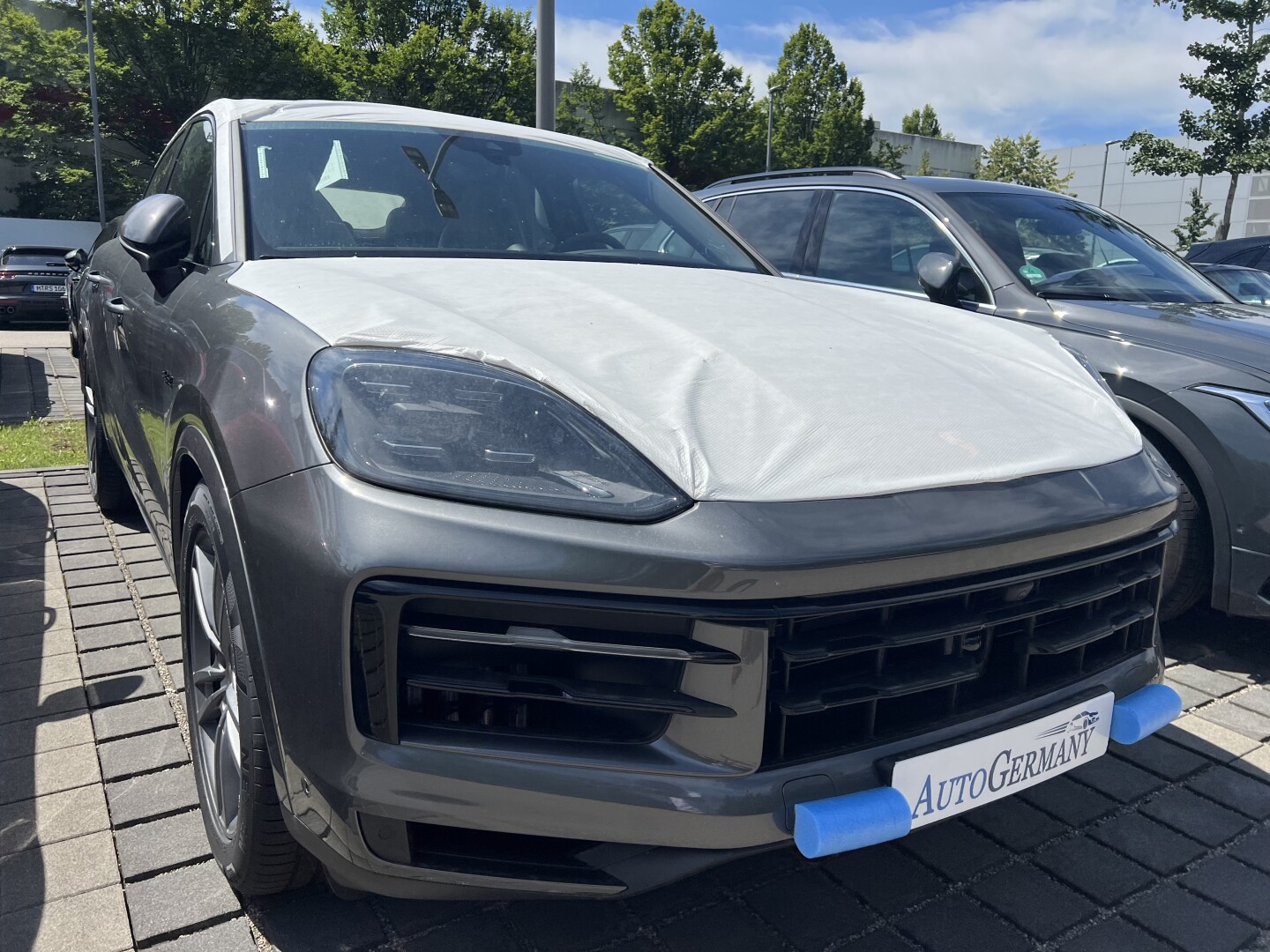 Porsche Cayenne e-Hybrid 470PS Coupe Facelift From Germany (118759)