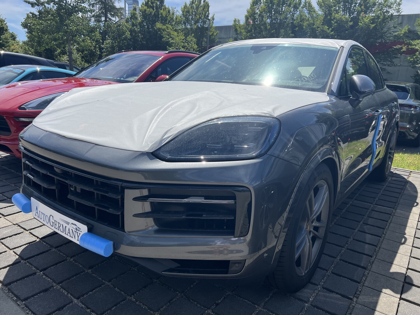 Porsche Cayenne e-Hybrid 470PS Coupe Facelift From Germany (118763)