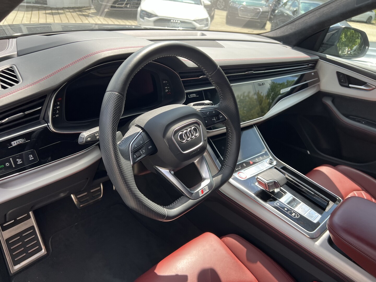 Audi SQ8 4.0TDI 435PS Matrix Black Exclusive-Paket Из Германии (118819)