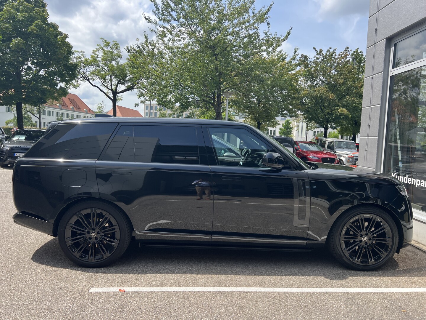 Land Rover Range Rover Autobiography D350 LWB Black Из Германии (118866)