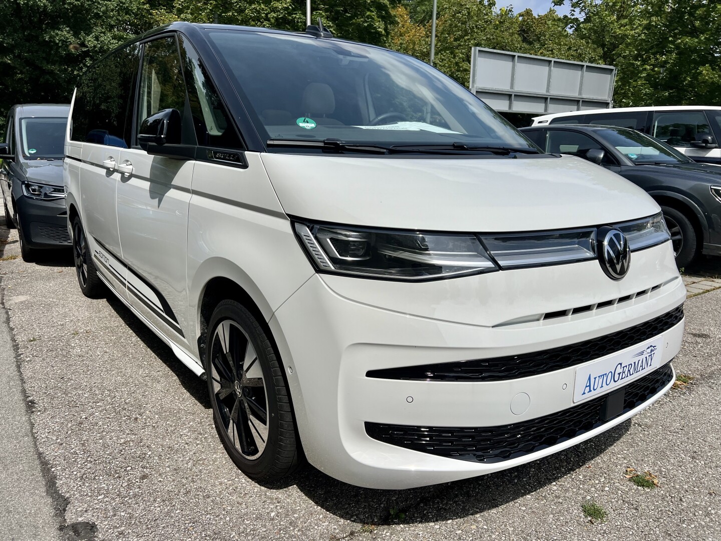 VW Multivan T7 Edition 2.0TDI DSG Bulli Aus Deutschland (118928)