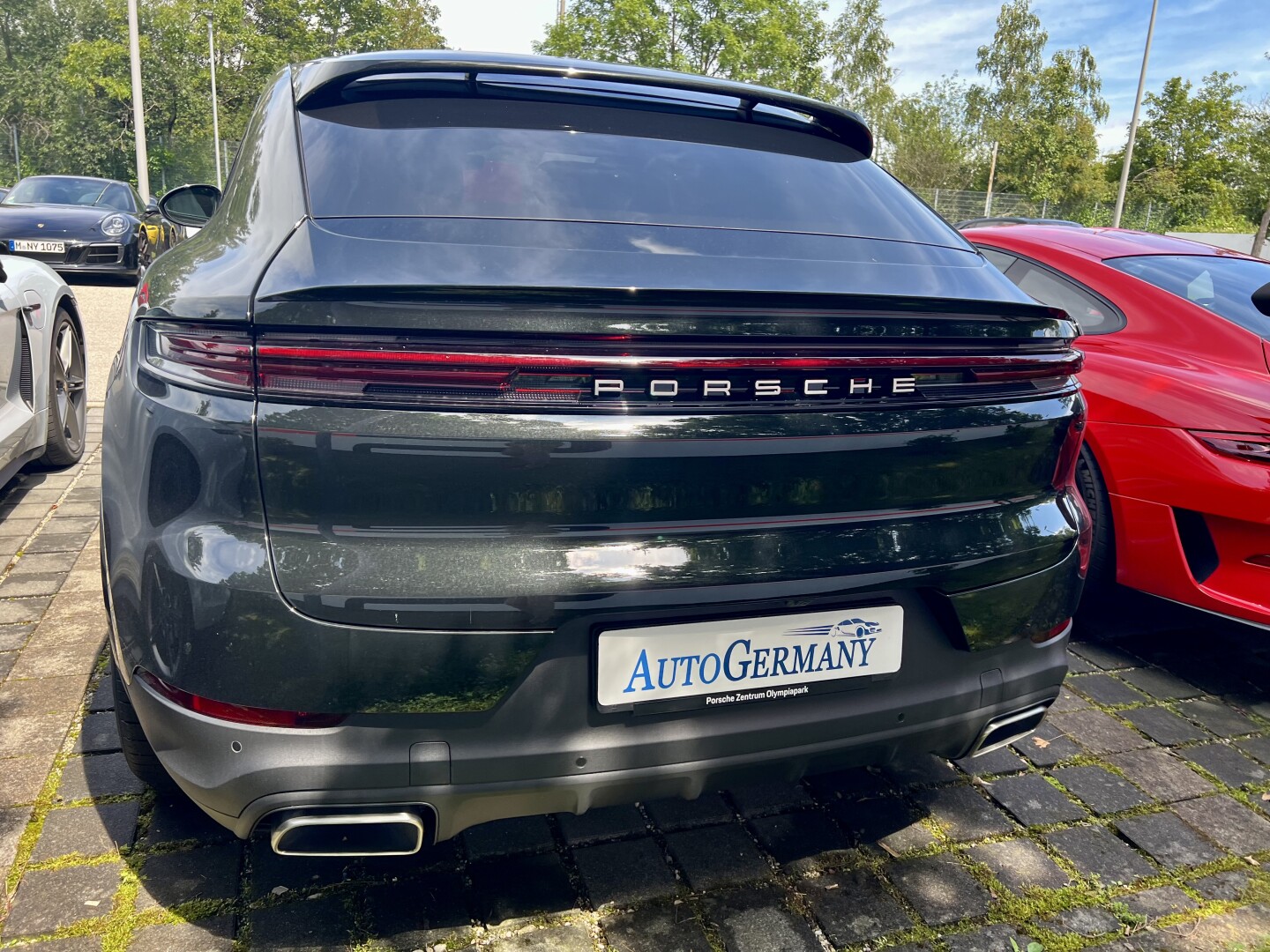 Porsche Cayenne e-Hybrid 470PS Coupe HD-Matrix From Germany (119019)