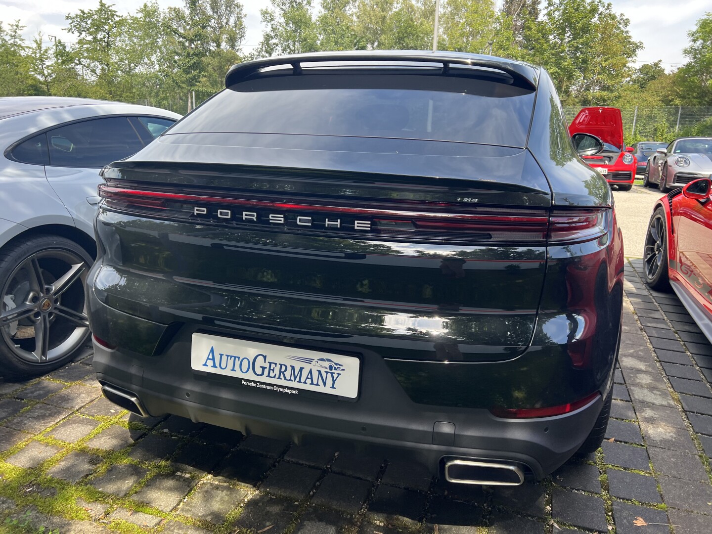 Porsche Cayenne e-Hybrid 470PS Coupe HD-Matrix From Germany (119021)