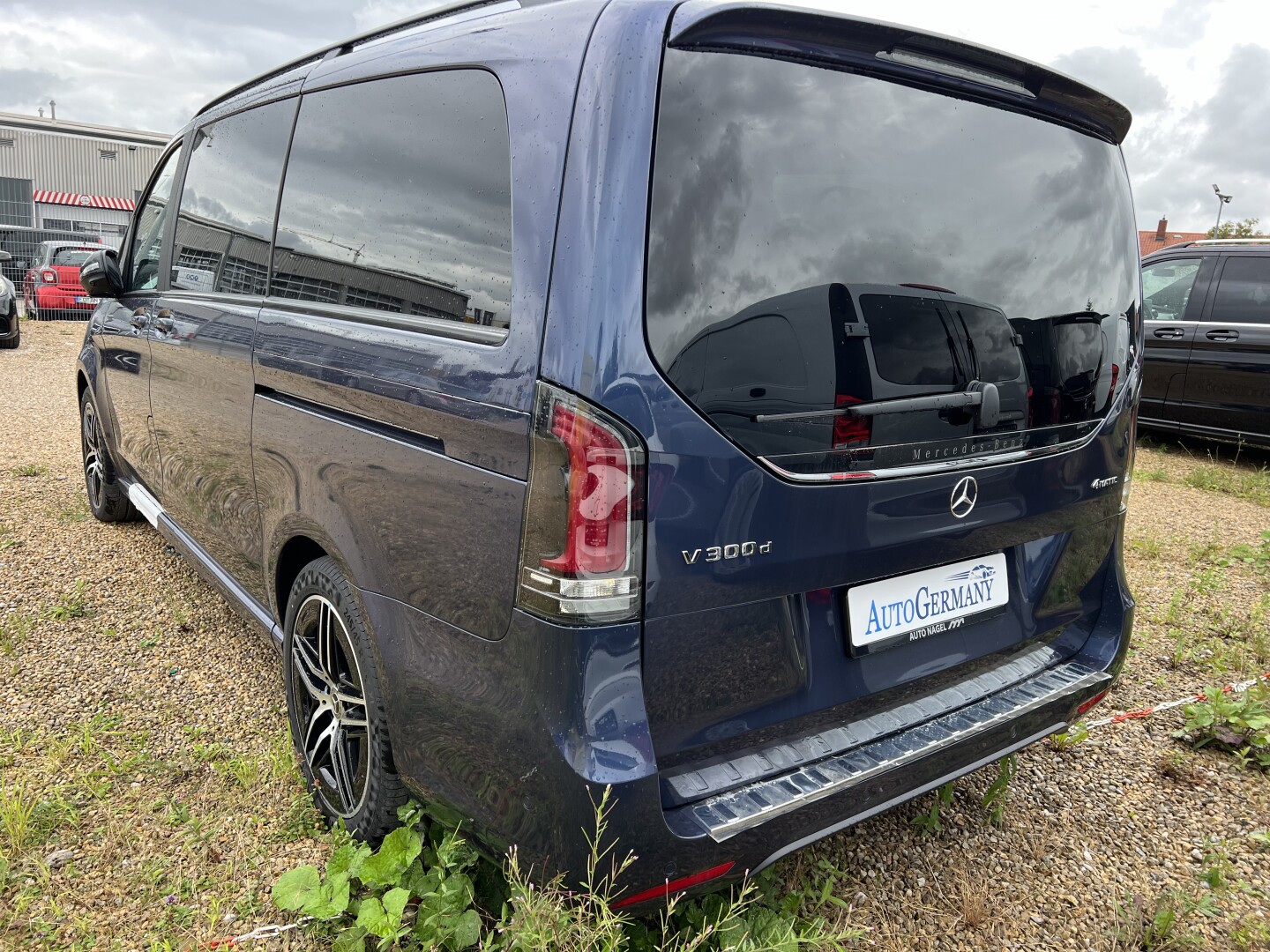 Mercedes-Benz V300d 4Matic Avantgarde Long AMG Facelift Aus Deutschland (119067)