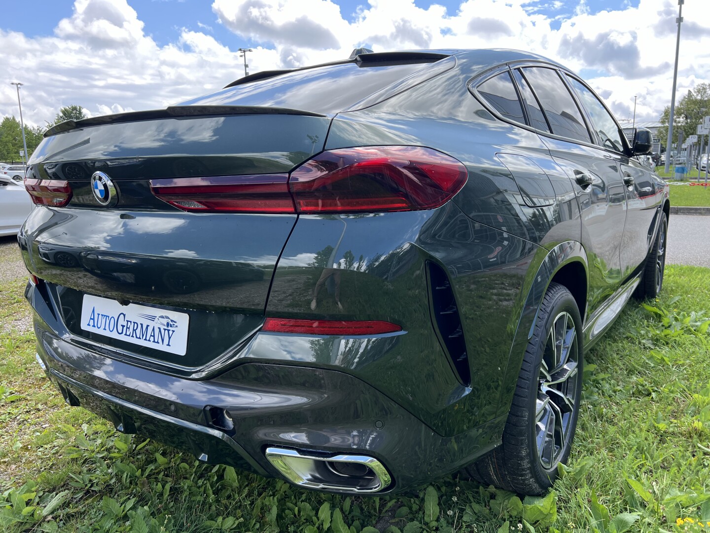 BMW X6 xDrive 40d 352PS M-Sport Black Paket From Germany (119119)