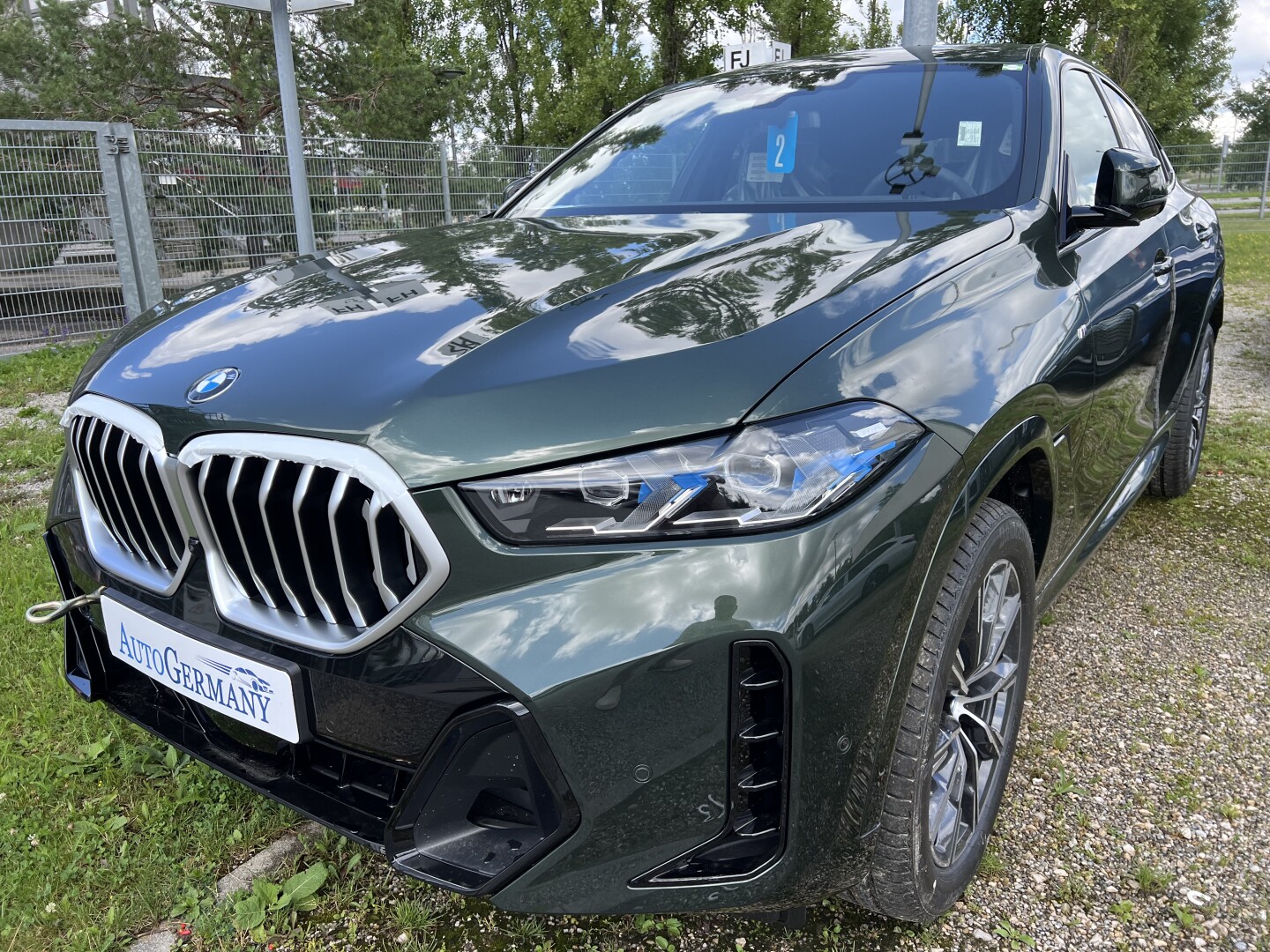 BMW X6 xDrive 40d 352PS M-Sport Black Paket Aus Deutschland (119148)